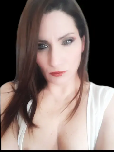 Queen Nadia on OnlyFans