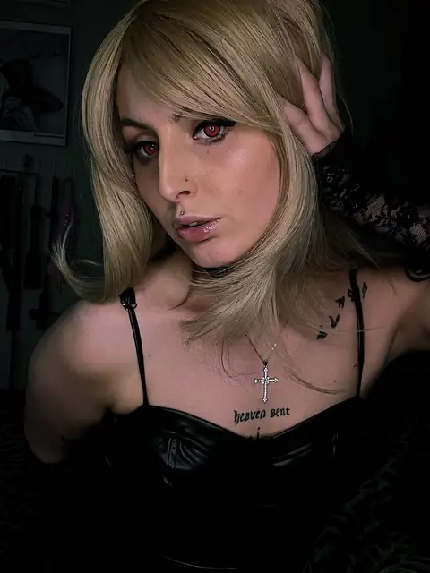 Angel Lynn OnlyFans profile
