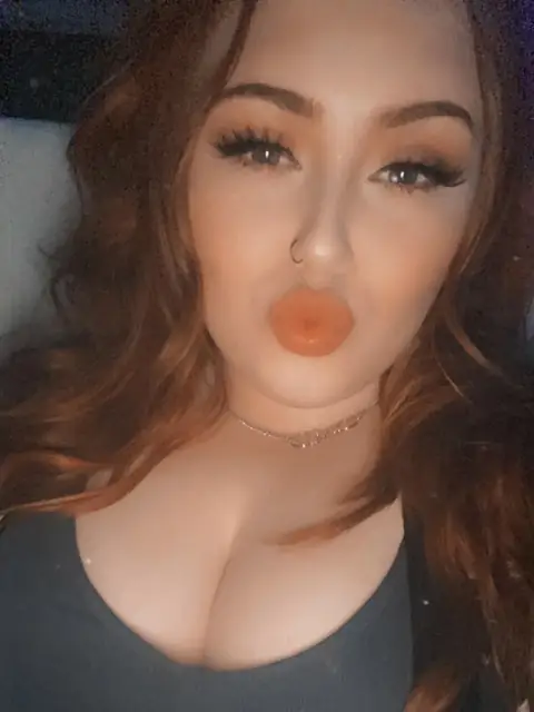 Crimson Queen on OnlyFans