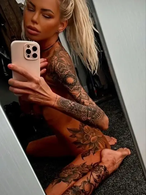 LucyCzech on OnlyFans