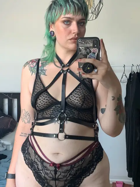 Luna on OnlyFans