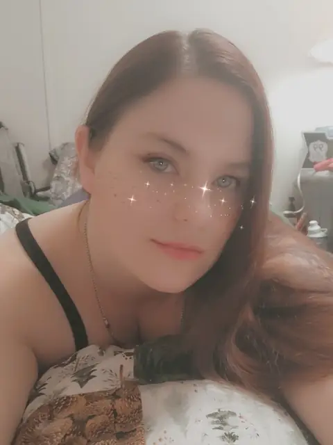 Spooky Wifey on OnlyFans