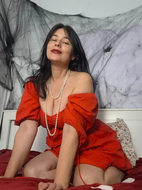 Classic Lady on OnlyFans