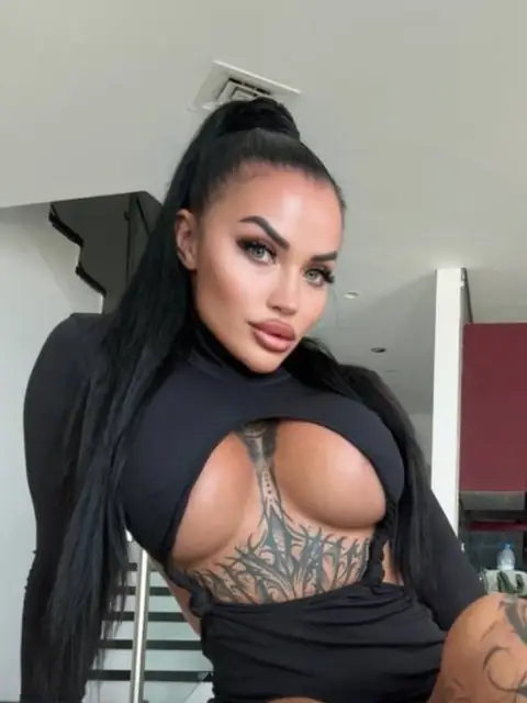 Allegra Brunnet OnlyFans profile
