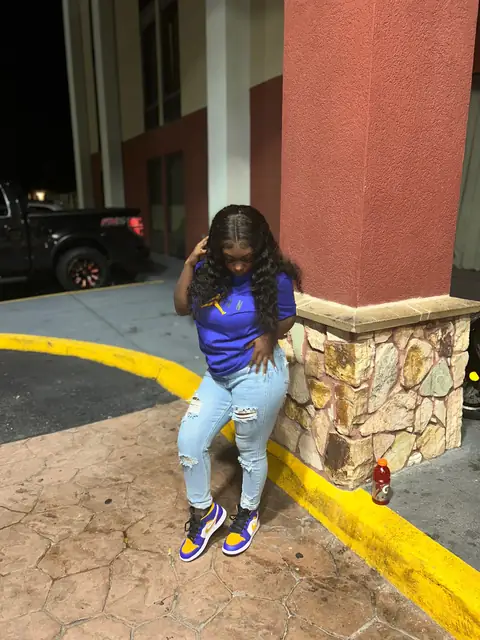 Darkskinsssss on OnlyFans