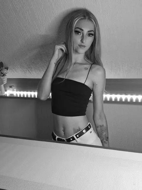 CocktailGirl on OnlyFans