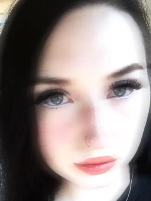 Sarah on OnlyFans