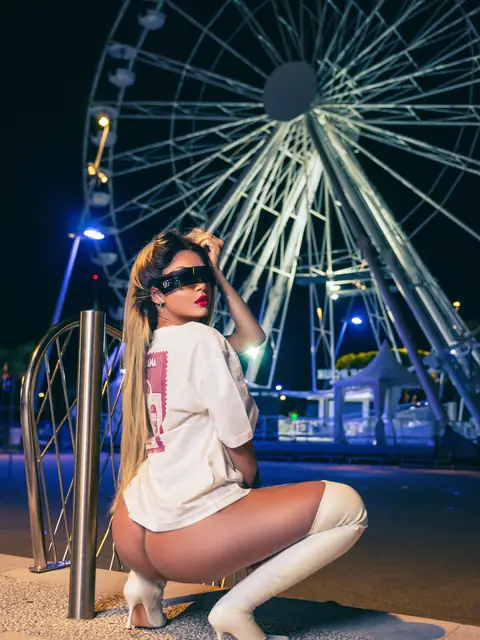 BELLE CHLOE on OnlyFans