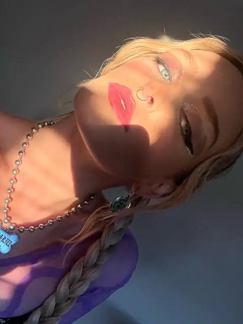 Baby Belle on OnlyFans