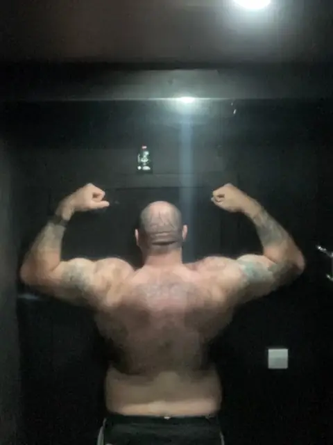 Big_and _strong on OnlyFans