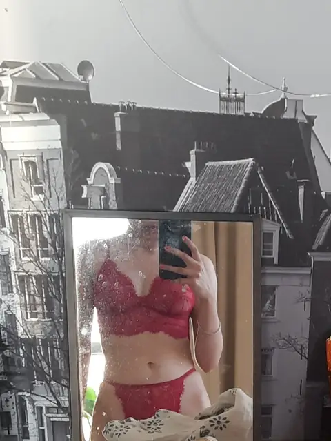 Purplehibiscus on OnlyFans