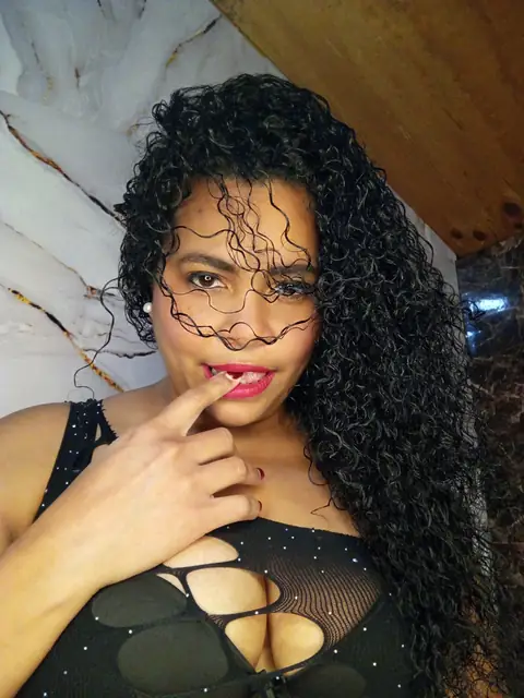 Perla on OnlyFans