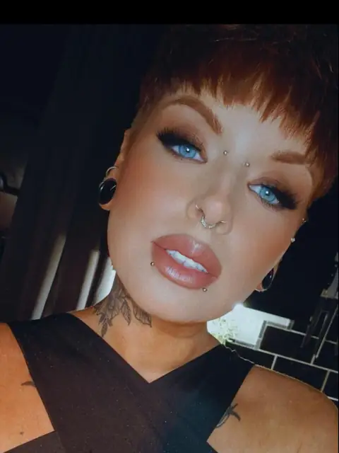 Luna Carter on OnlyFans