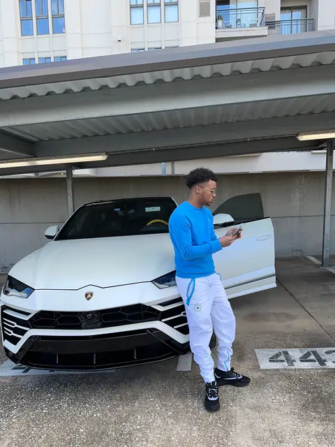 Lucky Lee on OnlyFans