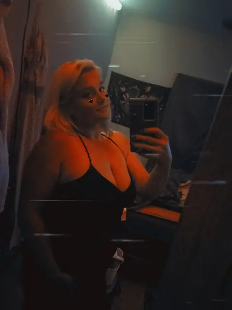 Kiki on OnlyFans