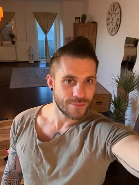 RawKev92 on OnlyFans