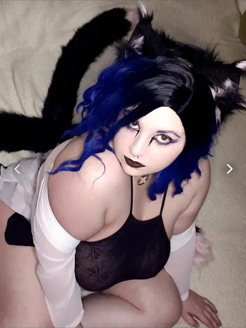 Madame Salem Hollow on OnlyFans