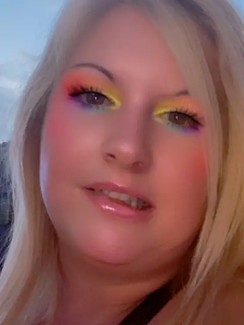 Sxxx on OnlyFans