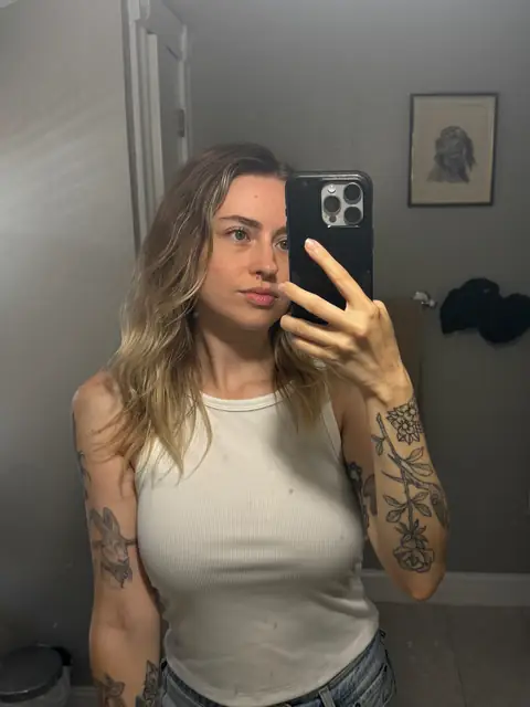 Allie OnlyFans profile