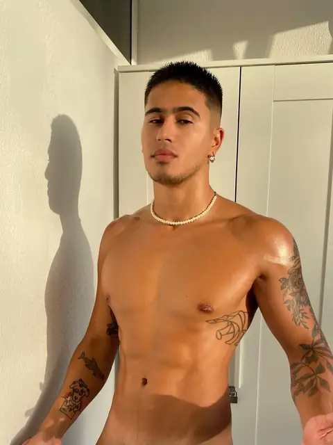 Nicolas Novoa NO PPV on OnlyFans