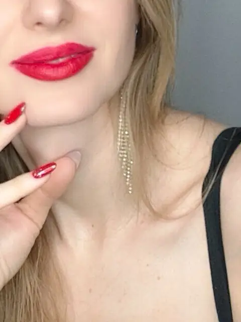 Travel girl on OnlyFans