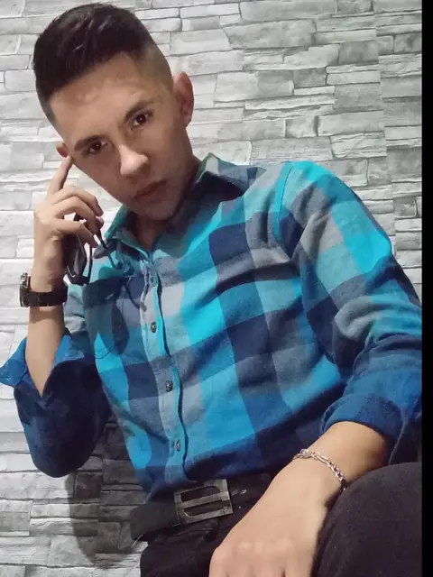 Martin Zamudio on OnlyFans