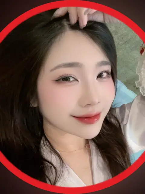 Yumi ( ) on OnlyFans