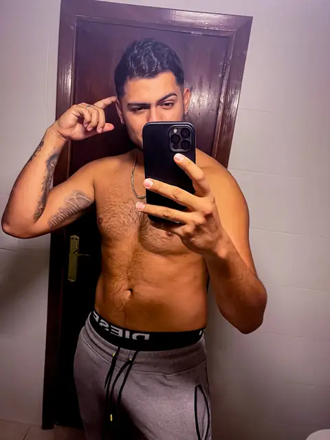 Miguel Angel on OnlyFans