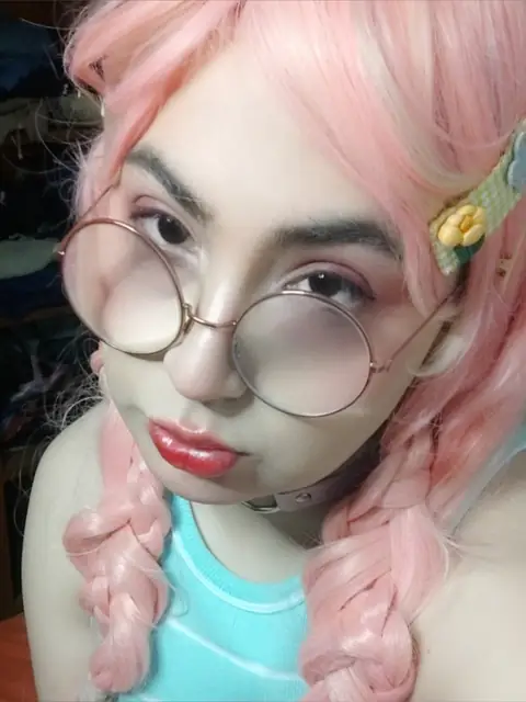 Momo on OnlyFans