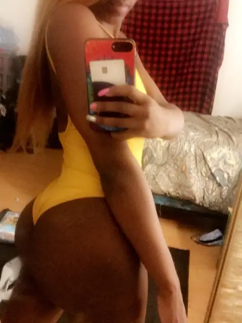 Mookey on OnlyFans
