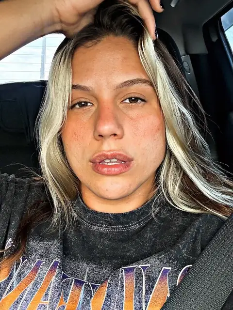 Julia Polastri OnlyFans profile