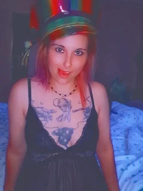 Violet Royale on OnlyFans