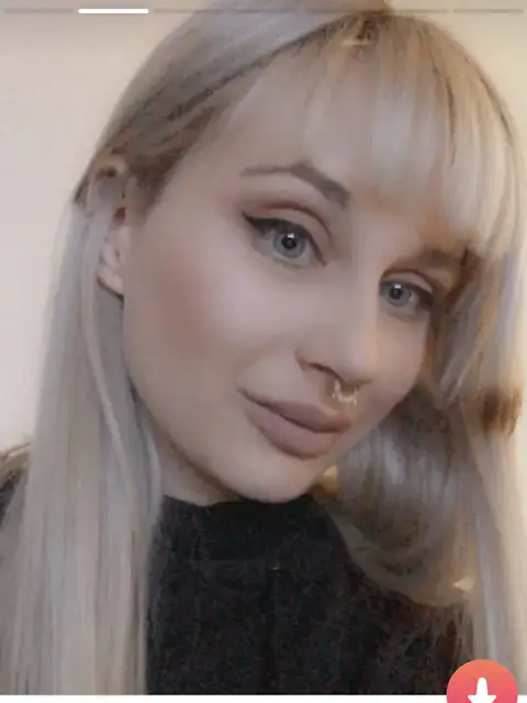 Miss Kira on OnlyFans