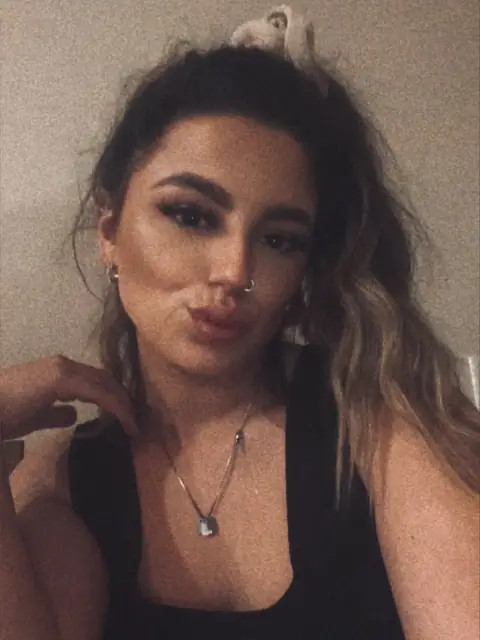Kyndall. on OnlyFans