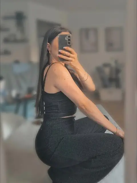 Leni on OnlyFans