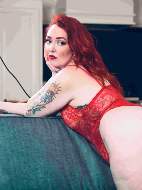 Ivy Von Curvez on OnlyFans