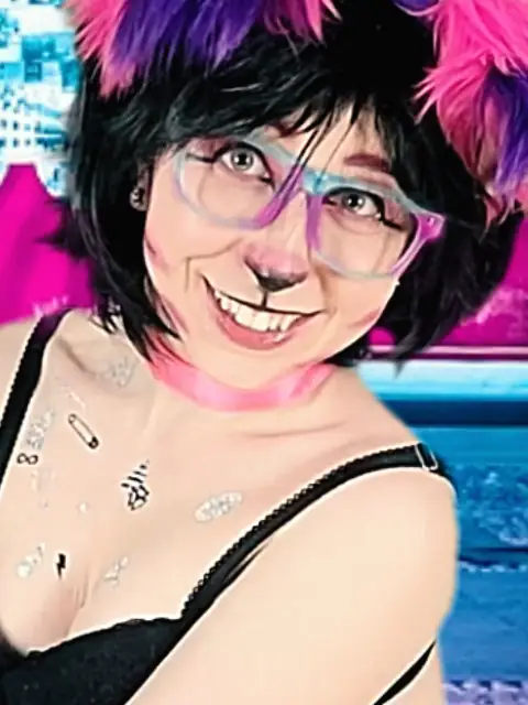 GirlbotDiv VIP! on OnlyFans