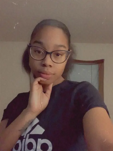 Sweet Peach on OnlyFans