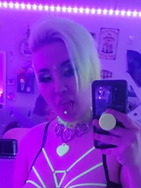 Raven Nevermore on OnlyFans