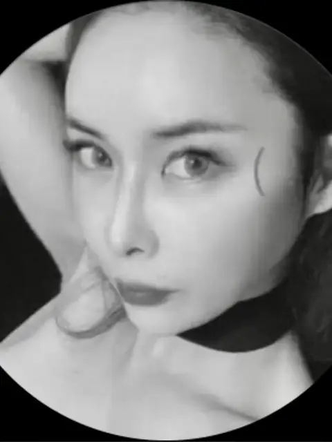 Julia X on OnlyFans