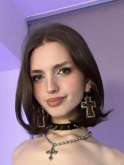 Zoe on OnlyFans