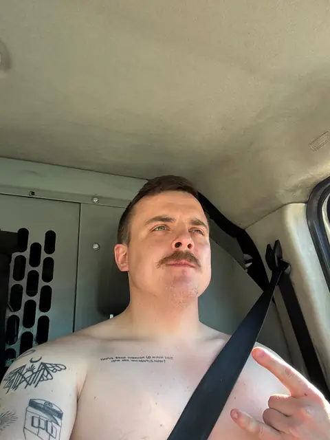Eli on OnlyFans
