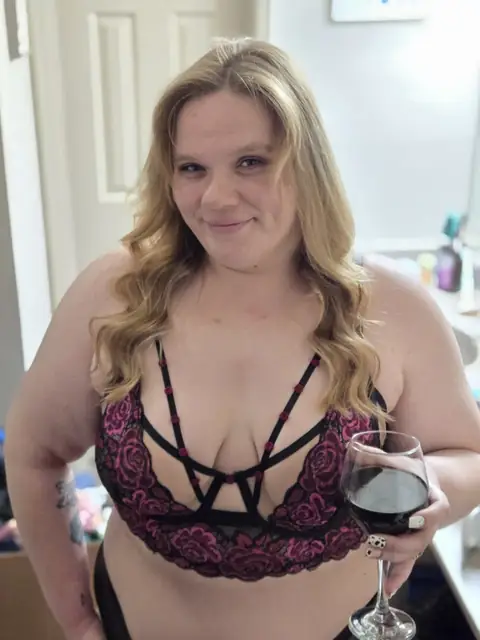 SweetPeachyPrincess on OnlyFans