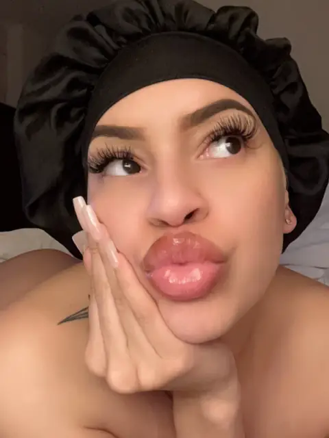 Fe on OnlyFans