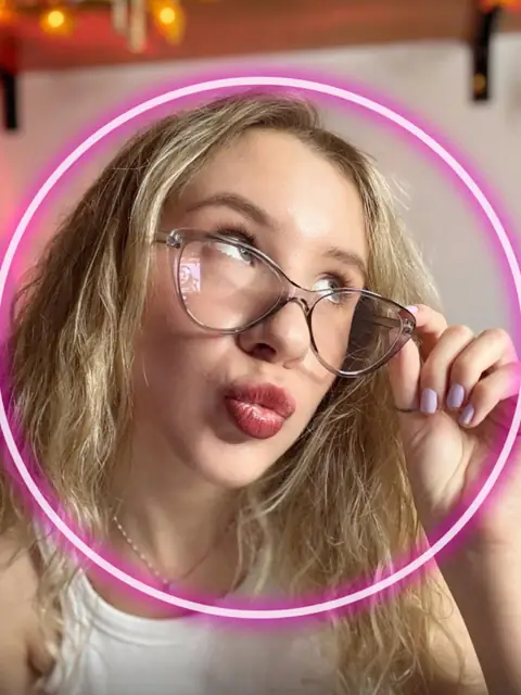 Sweet Eva18yo on OnlyFans