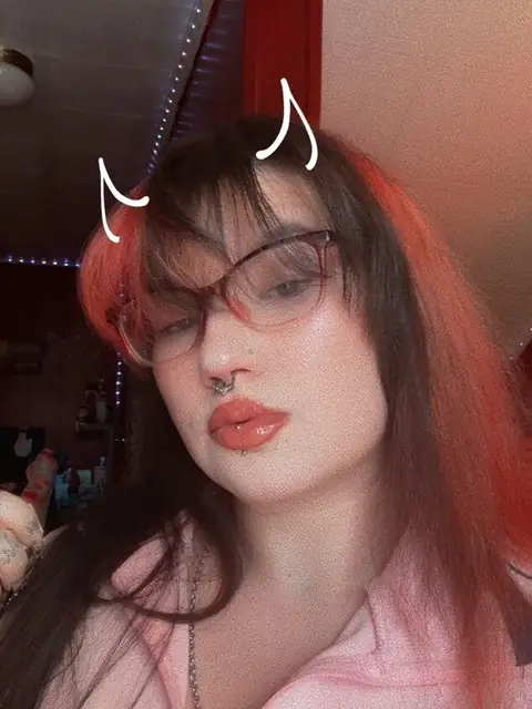 Nyxieboo444 on OnlyFans