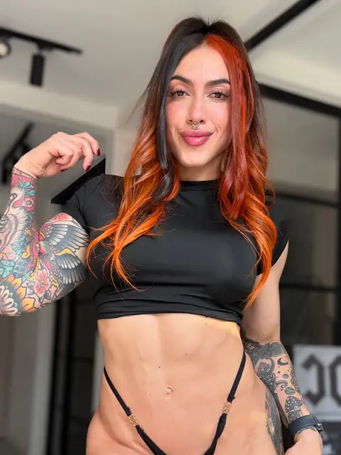 Juliana Nossa on OnlyFans