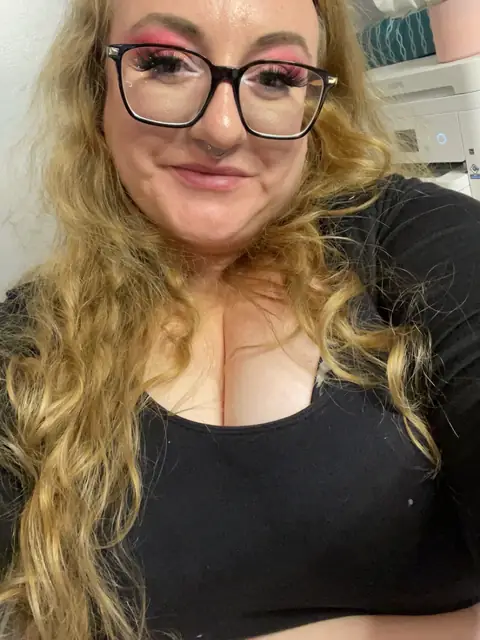 Lisa on OnlyFans