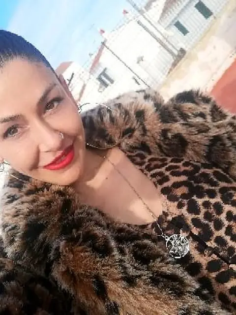 Horny MILF Annabel VIP on OnlyFans