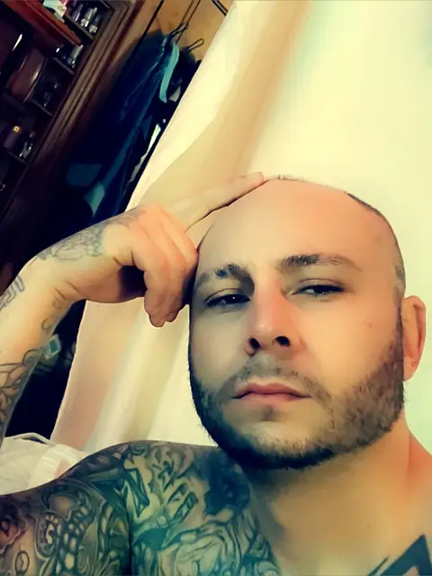 Fyn O'Ranon on OnlyFans